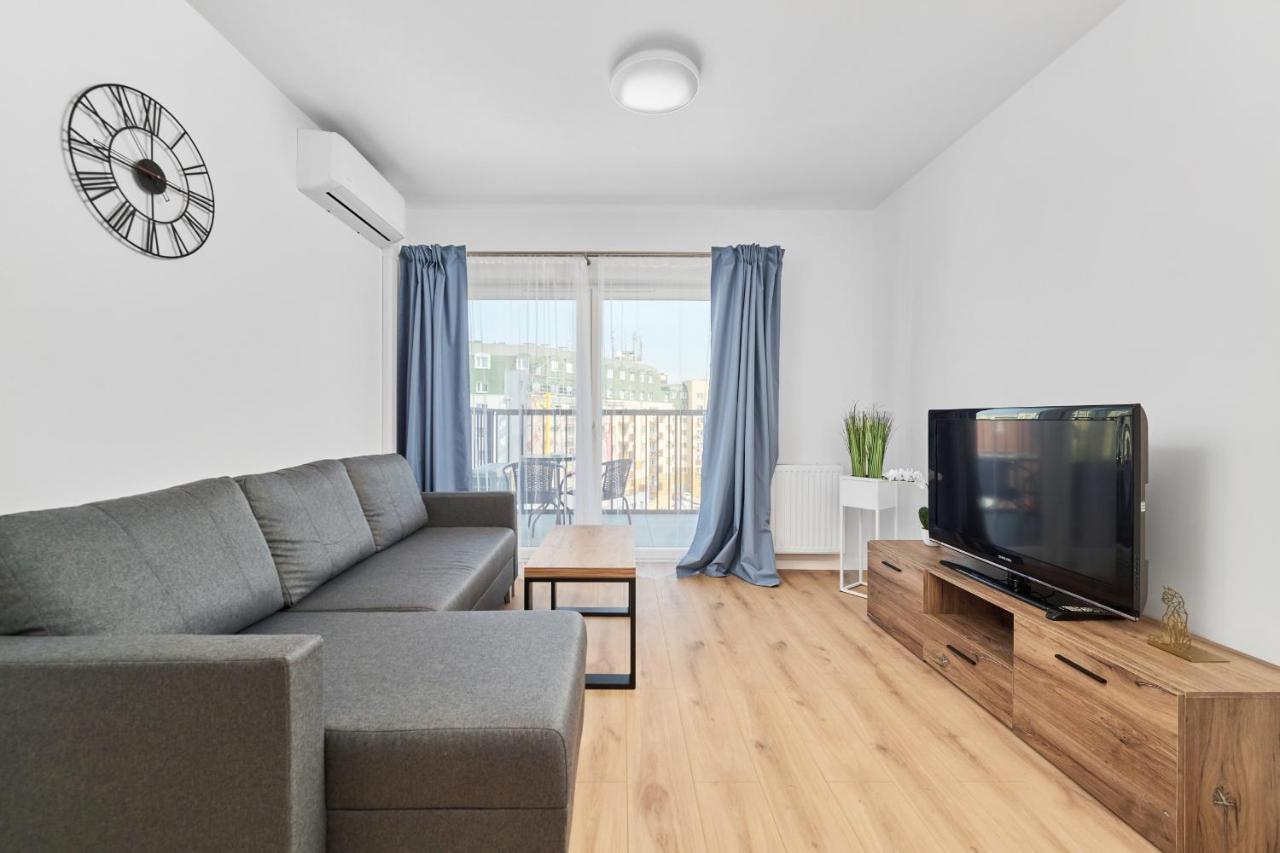 Modern Elegance Apartments Wroclaw With Ac By Noclegi Renters Ngoại thất bức ảnh