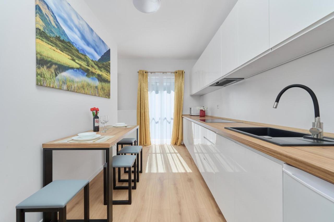 Modern Elegance Apartments Wroclaw With Ac By Noclegi Renters Ngoại thất bức ảnh